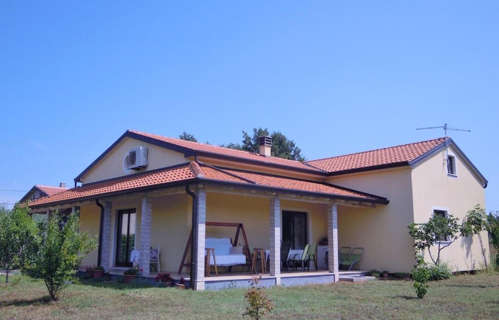 Holiday House Emc Umag Exterior foto